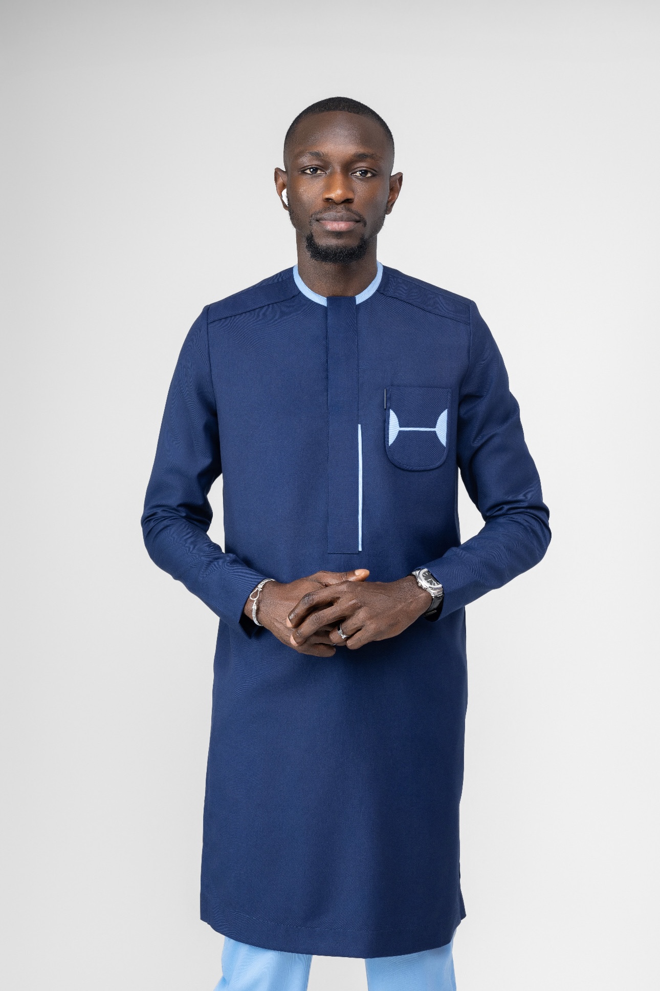 Tenue Traditionnelle-6point9