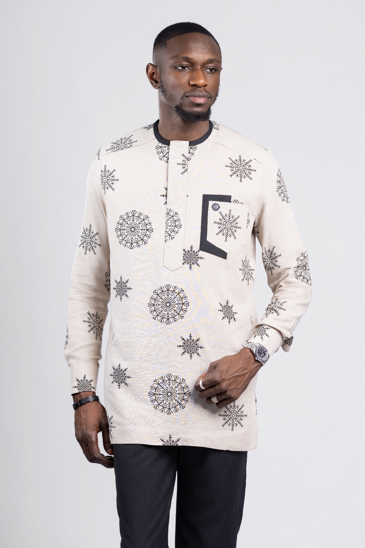 Tenue Traditionnelle-6point9