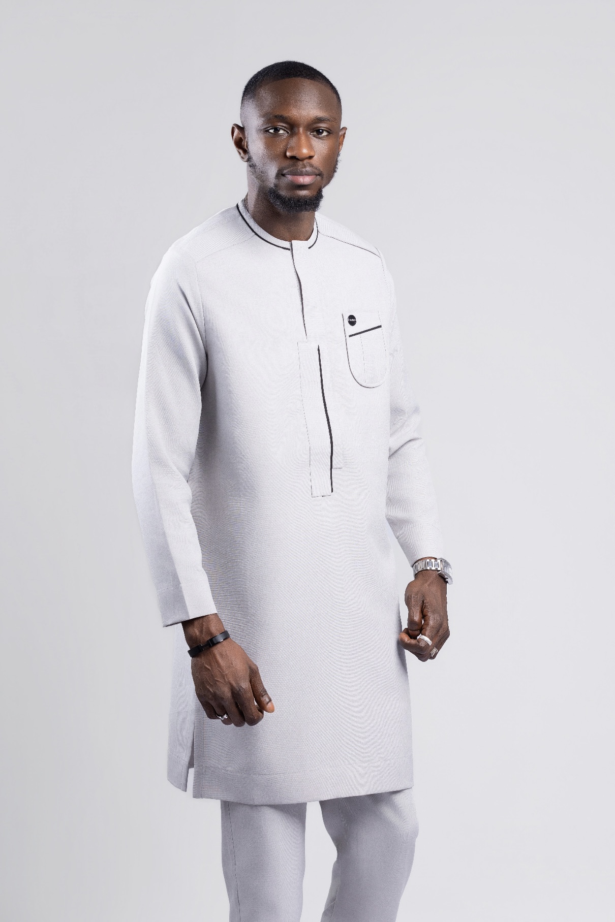 Tenue Traditionnelle-6point9