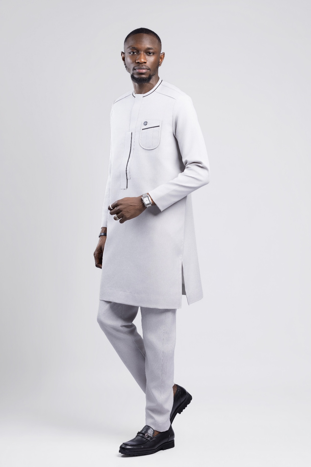 Tenue Traditionnelle-6point9